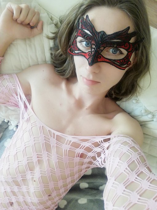 retweet pls) 🥰  #femboy #crossdresser #sissy #trap https://t.co/e7dz105hfo<a href="/tag/femboy"class="tags">#femboy</a><a href="/tag/crossdresser"class="tags">#crossdresser</a><a href="/tag/sissy"class="tags">#sissy</a><a href="/tag/trap"class="tags">#trap</a>