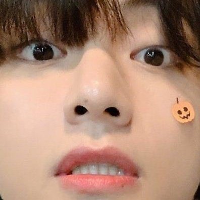 ความแก้มคับจอ  #TheMusicVideo #BUTTER #PCAs https://t.co/AbTUJumcRC<a href="/tag/themusicvideo"class="tags">#TheMusicVideo</a><a href="/tag/butter"class="tags">#BUTTER</a><a href="/tag/pcas"class="tags">#PCAs</a>
