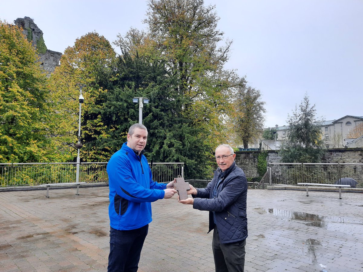 Thanks Dr Ciarán Reilly for facilitating the loan of this important cross from Edenderry Workhouse.
The presentation was made to Dr Christy Cunniffe this morning in Maynooth.
<a href="/ciaranjreilly/">Ciarán Reilly</a> 
<a href="/WorkhouseNet/">The Workhouse Network</a> 
<a href="/MuseumsTogethe1/">#MuseumsTogether</a> 
<a href="/IrishWorkhouseC/">Irish Workhouse Centre Portumna</a> 
<a href="/ChristyCunniffe/">Christy Cunniffe</a>