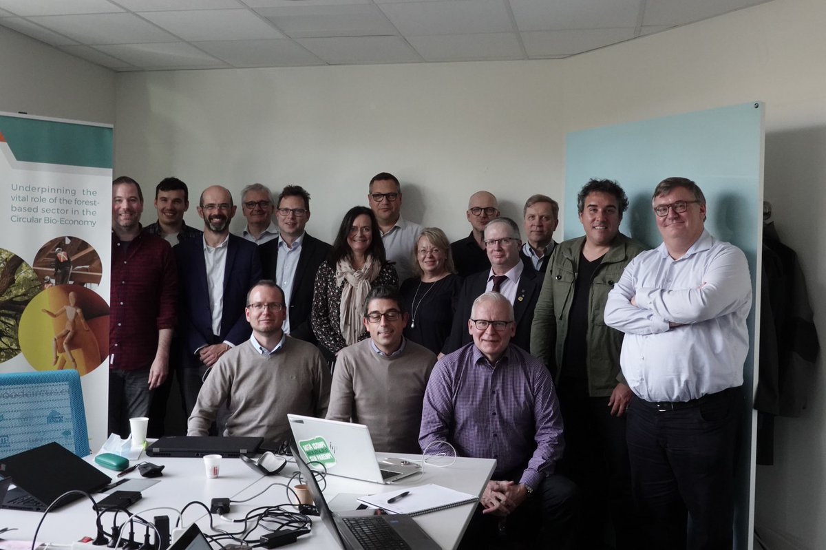 WoodCircus tweet media