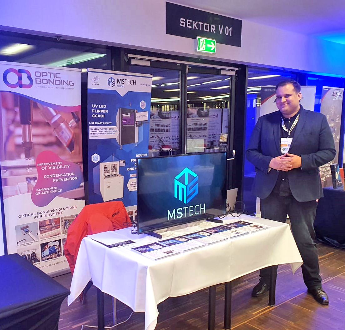 SMTLegacy's tweet photo. It´s today! Ready? #Evertiq is on the go! Don't miss the most important electronic event of the year in Poland 2021
Find @EuropeMstech at booth: 40
#event #evertiq #expo #mstecheurope #electronic #depaneling #curing #backendline #technology #innovation #Warsaw #Poland #Europe https://t.co/8tm3GbQVFq