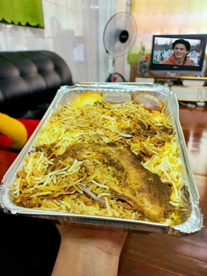 ZL_Myanmar's tweet photo. 1 food I miss from home as a Myanmar diaspora is biryani 

Not sure where the type of biryani popular in Myanmar has originated from but it’s very much different from types of biryani available abroad

Biryani in Yangon is known to be superior to other regions in my experience https://t.co/zfyPQTdDxO