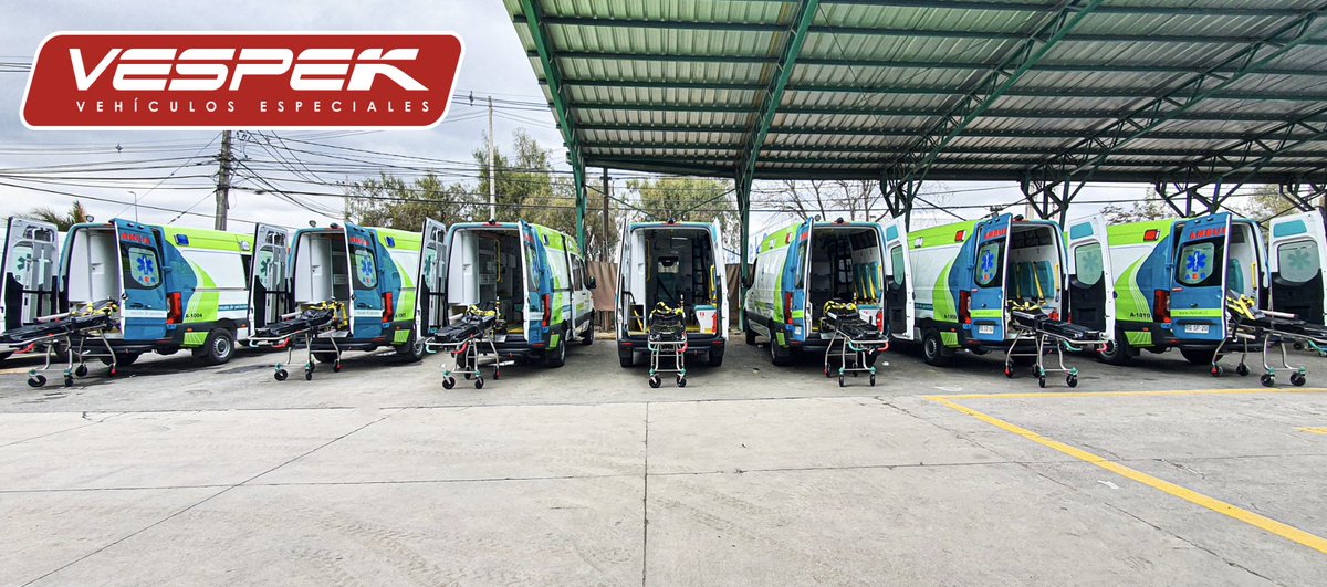 Vespek_'s tweet photo. Equipo #Vespek 🏆 entregando nueva flota de #Ambulancias AEB @MBChile Sprinter 416 4x4 AT🚑para @mutualcchc. Móviles equipados con los más altos estándares de Calidad y Seguridad para zonas extremas de nuestro país 🇨🇱 🥇. #BioGelCoat.
#YoMeVacuno 😷
@spencer_ems @WhelenEng 🚨 https://t.co/1P85ZDoRjj