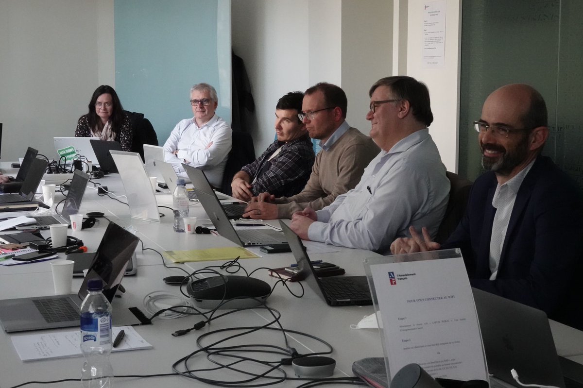 WoodCircus tweet media