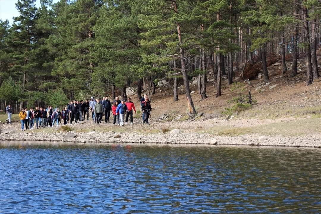 Mesudiyemizde ikincisini gerçekleştirdiğimiz Cumhuriyet yürüyüşümüzü  bu sene Keyfalan Yaylamızda gerçekleştirdik.

#cumhuriyetimiz98yaşında🇹🇷
