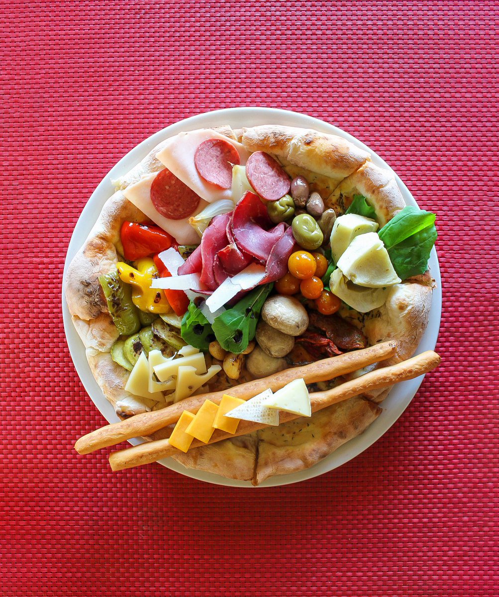 ICSEMIRAMIS's tweet image. The perfect antipasti spread for the perfect afternoon at Pane Vino! To reserve your table at Pane Vino restaurant &amp;amp; terrace call 0227988188 or click on bit.ly/39giCoy  #ICSemiramis #PaneVinoItalian