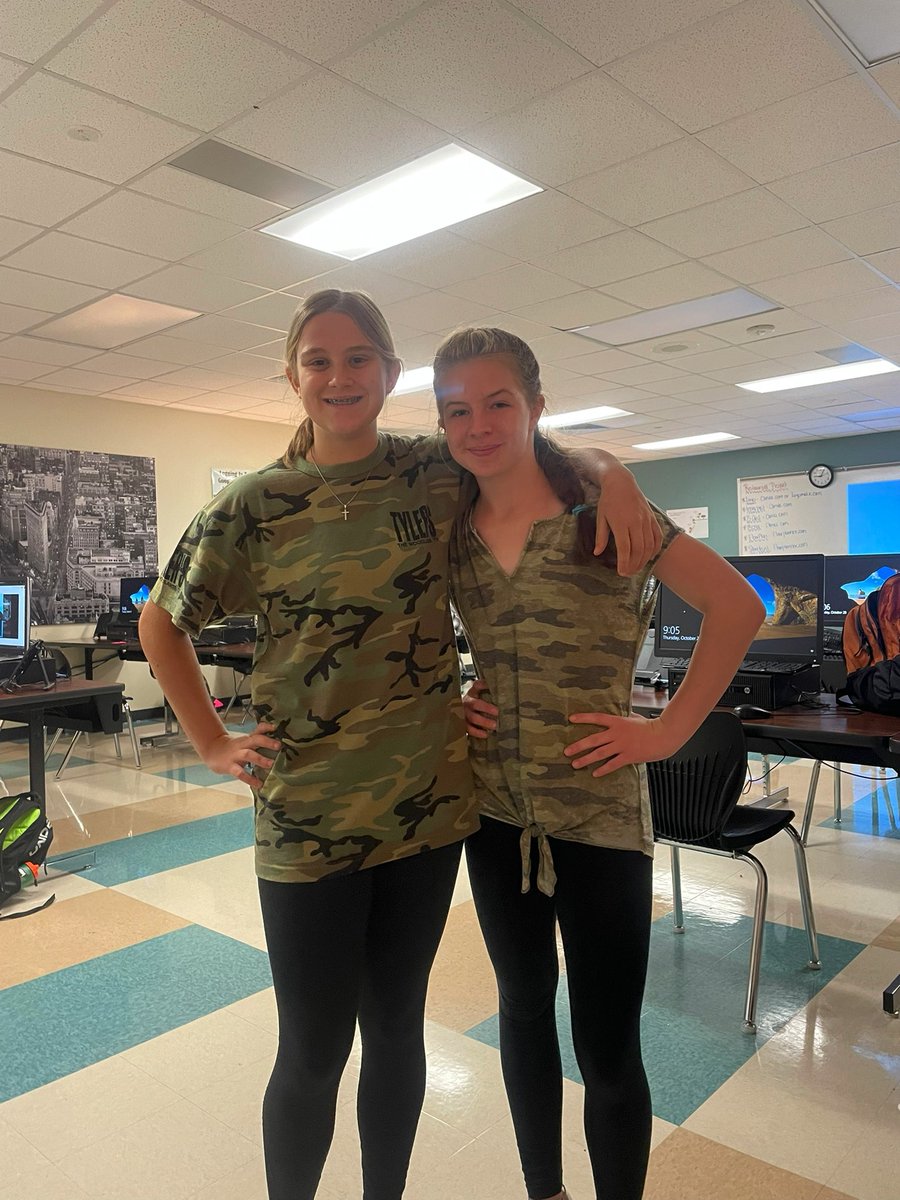 cpjhsterrell's tweet photo. Camo twins for Red Ribbon Week! @TISDCPJHS @cpjh_counselors https://t.co/mEkxxBP9yG