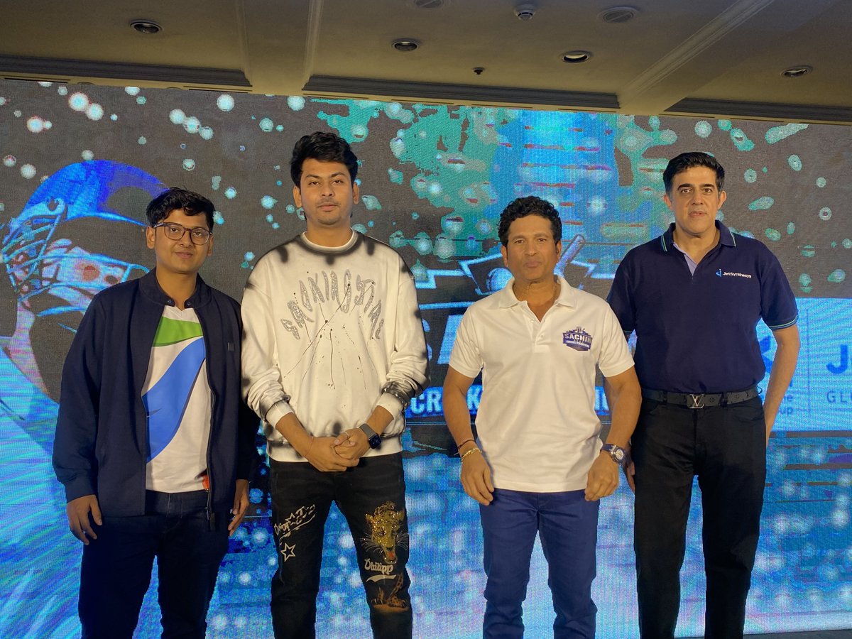 sachin_rt's tweet photo. Just a few people who love to play...a lot!😋 https://t.co/SHlaHYie26