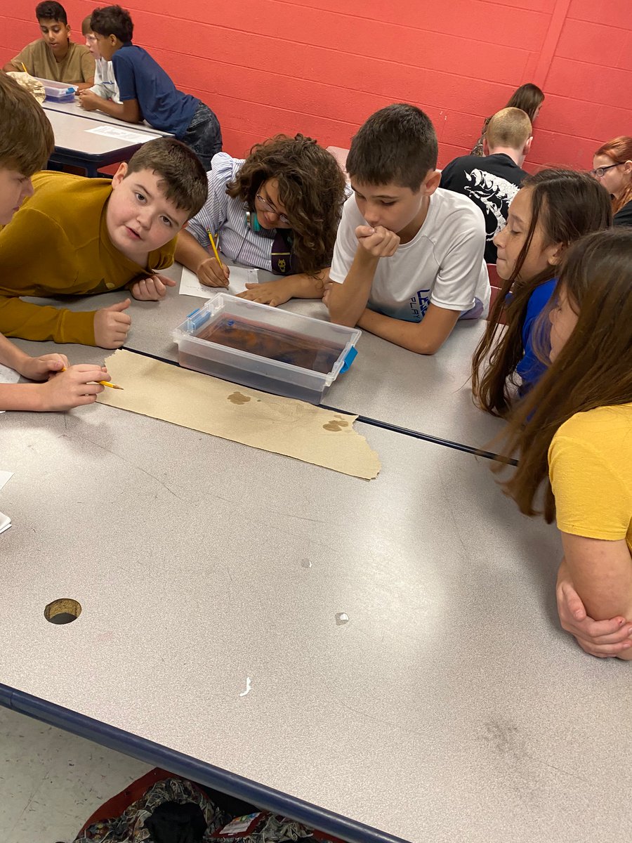 Doing a little convection current demo this morning!
<a href="/MPMSVPA/">Mt.PleasantMiddleVPA</a>