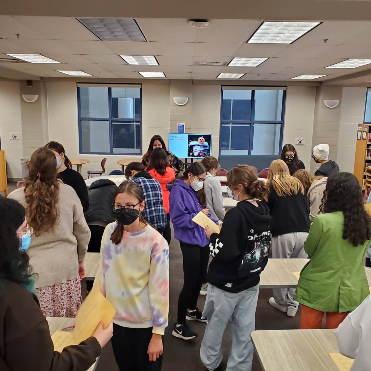 LibrarySLSS's tweet image. Great turnout for SLSS Book Club&apos;s Spooky Book Month. November is BIPOC Authors Month! @SLSSYRDSB