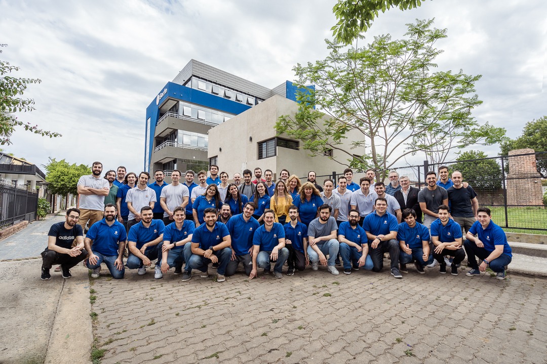 serfe's tweet photo. We are Serfe! πͺπͺ
#HayEquipo
#SerfeTeam
#WeAreSerfe https://t.co/e5bR6LWTXH