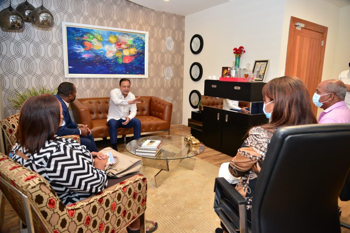 strategy5_0's tweet photo. Se integran al proyecto Presidencial de Abel Martínez de manera firme y entusiasta los dirigentes del PLD en la Provincia Peravia:
#Abel24
#Strategy5.0 https://t.co/pMTQX4Ny8K