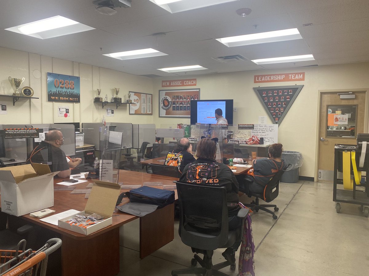 AndrewTHD's tweet image. Great “Blitz” PK over at 0288 holiday today! Leads in, We win! @THDJake @twyaney @MoniqueR0288 @elisiatumHD @SE_RSM_Aponte @DGM_MarcialRod @THDKurt