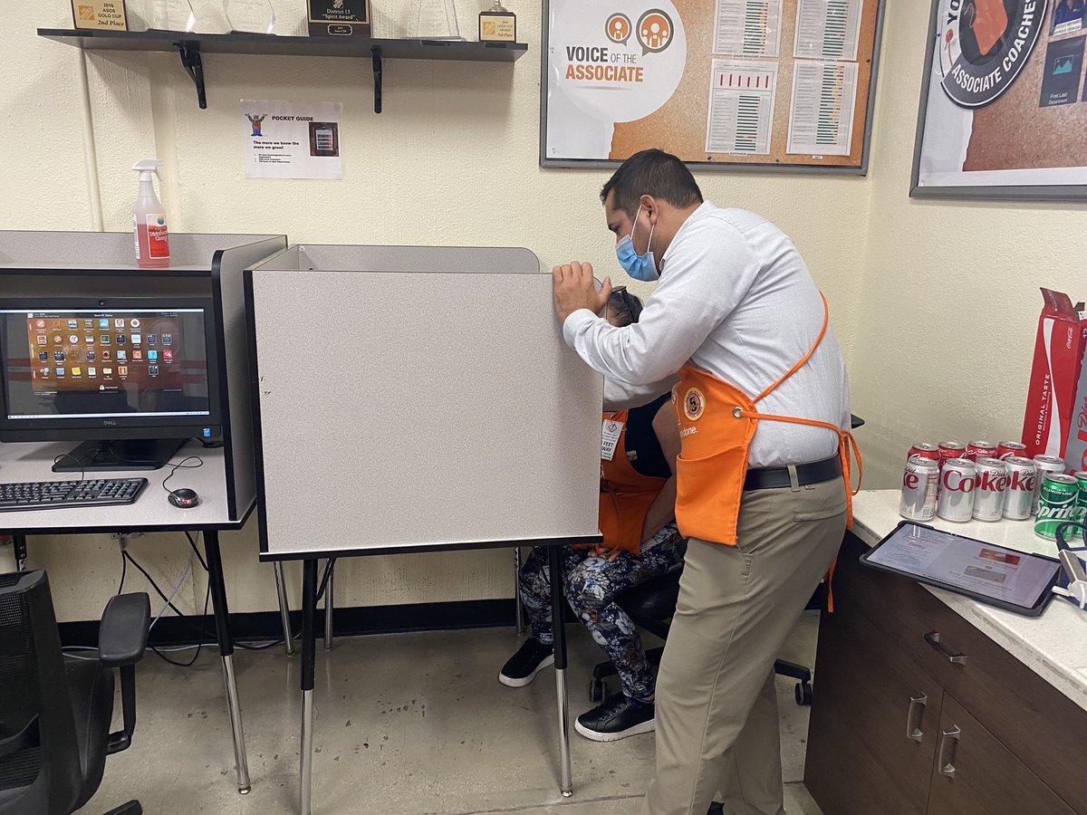 AndrewTHD's tweet image. Great “Blitz” PK over at 0288 holiday today! Leads in, We win! @THDJake @twyaney @MoniqueR0288 @elisiatumHD @SE_RSM_Aponte @DGM_MarcialRod @THDKurt
