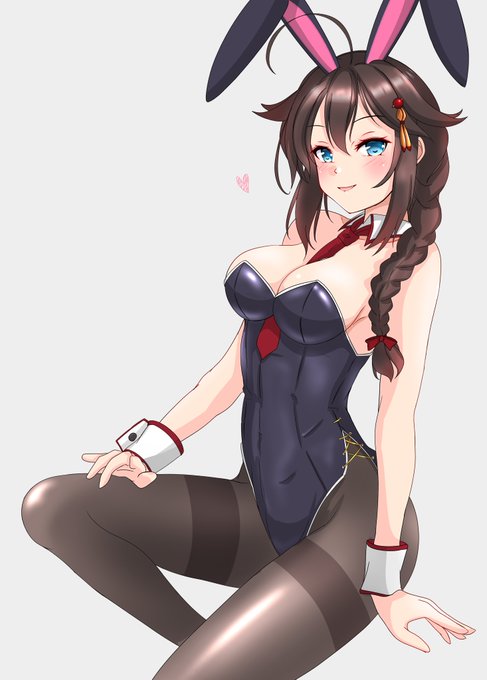 Re 時雨バニィ🐰 