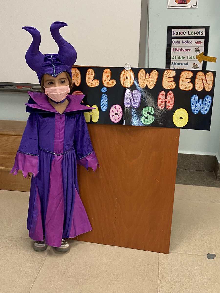 Katia Azuela tweet media