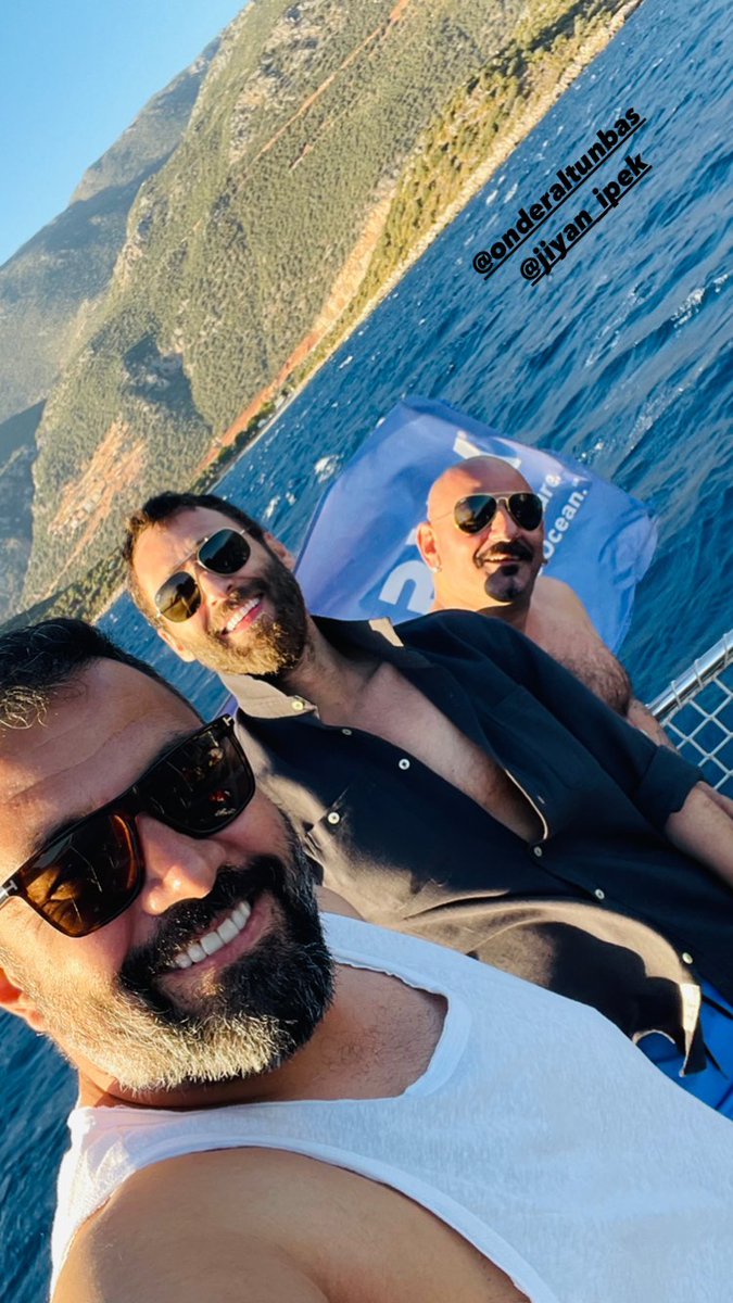 Seçkin Özdemir instastory paylaşımı 💙

#SeçkinÖzdemir #new