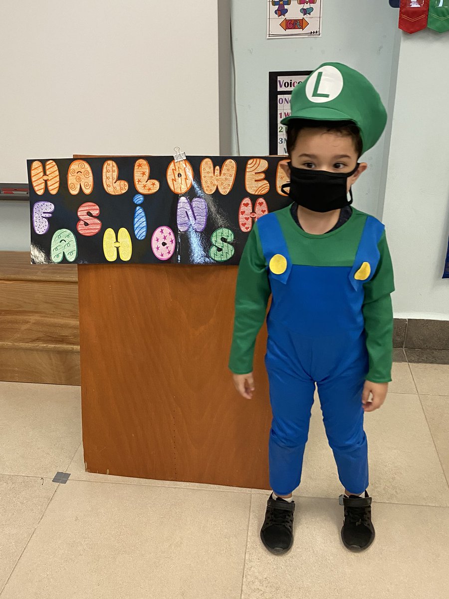 Katia Azuela tweet media