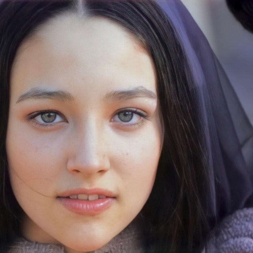 ladiepink14's tweet photo. #Oliviahussey e #Leonardowhiting fotografados para prublicidade para nova produção de franco zeffirelli romeu é julieta de 1968 #60s #vitange #classico https://t.co/j4K6amLTDu