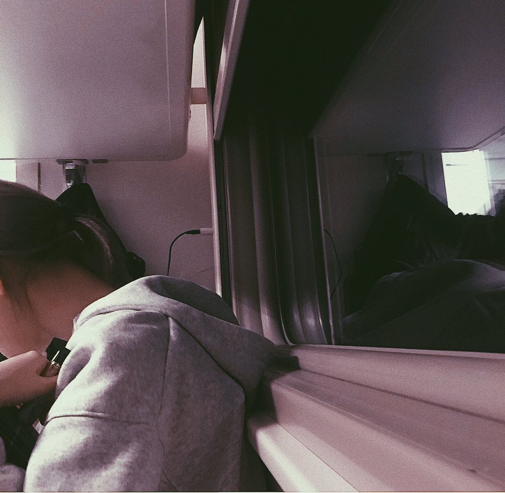 Anya_4536's tweet photo. люблю поезда💔 https://t.co/YxbLb6cmgr