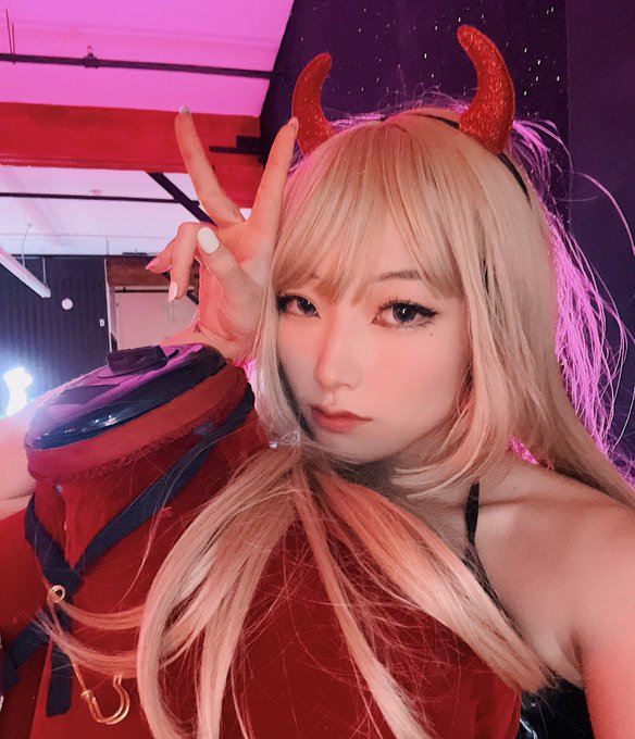 1 pic. Do you like demon girls? ?❤️ https://t.co/cGAL9xkIGe