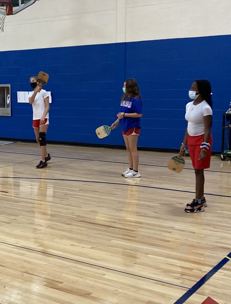 Hensley5Jan's tweet photo. Serious pickle ball action @bpcschools @Mr_NHarrison #proud2BPC https://t.co/kR5590t9GR