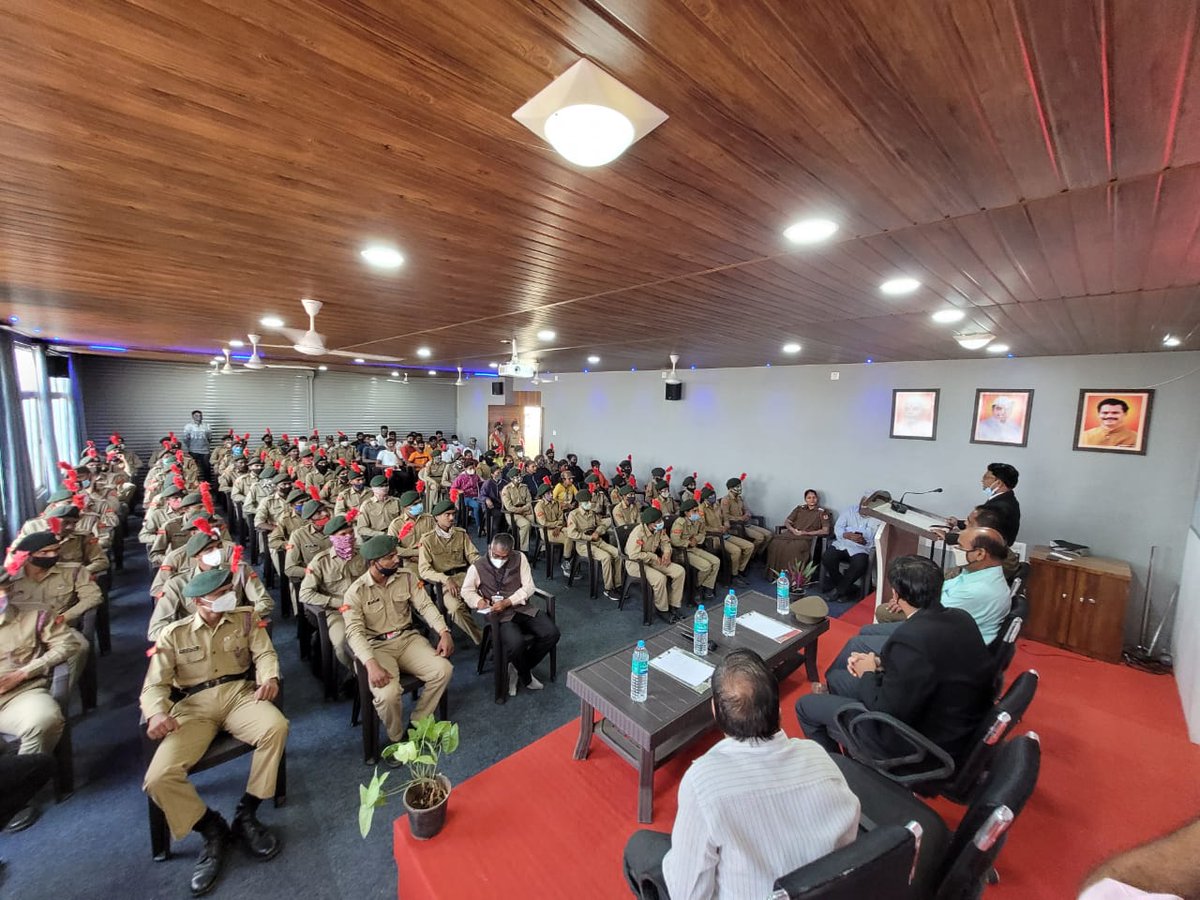 NinerSolapur's tweet photo. Justice Prashant Ghodake guided cadets on Women’s issues he also lauded the social commitment of the NCC cadets...
@HQ_DG_NCC 
@ncc_dte
@NumeroUnopune @SpokespersonMoD https://t.co/4ZVKdMSj6r