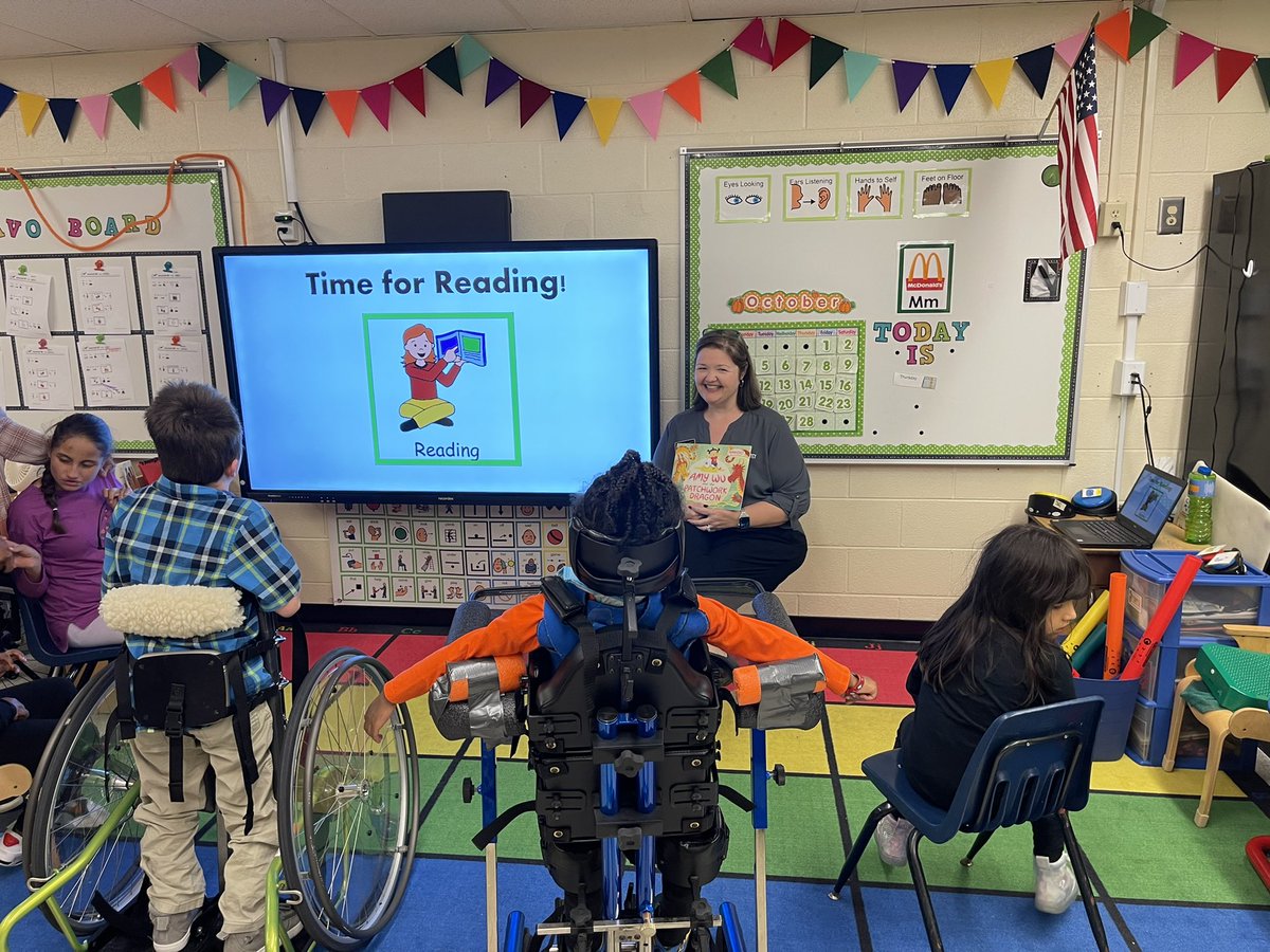 Candice Lewis (@clewisbelle) on Twitter photo So wonderful to have the opportunity to read to early learners today at Frey Elementary! #readfortherecord <a href="/CobbSchools/">Cobb County Schools</a> So wonderful to have the opportunity to read to early learners today at Frey Elementary! #readfortherecord <a href="/CobbSchools/">Cobb County Schools</a>