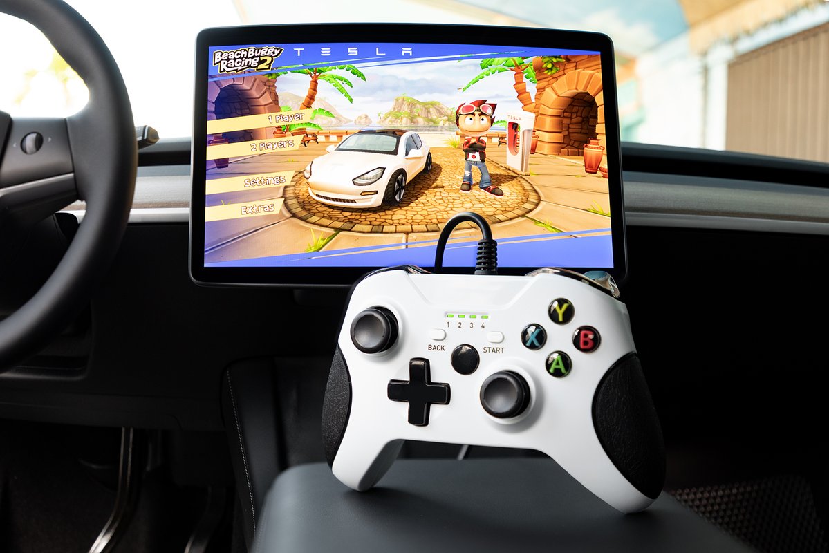 Giveaway Alert 🚨 

For the Tesla owners and gamers out there... this week we've partnered with <a href="/evannex_com/">EVANNEX for Tesla Community</a> to give away a Game Controller for your Tesla 🎮 evannex.com/collections/in…

RT and FOLLOW to participate! Find out if it's yours on 11/3