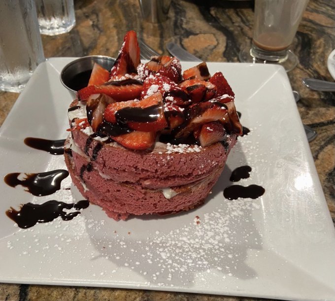 I am not sharing 😁 https://t.co/kks8uIizoz<a href="/tag/k"class="tags"><span>#k</span></a>