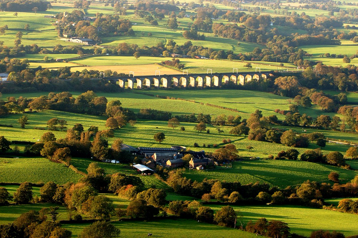LSWTrust's tweet image. Take part in the Rockwatch children’s geology Festival Challenge, enjoy a virtual field trip and find out more about the salt beneath the Cheshire Plain on 6,7 Nov at the free Festival of Geology. festivalofgeology.org.uk #Lionsaltworks #Northwich