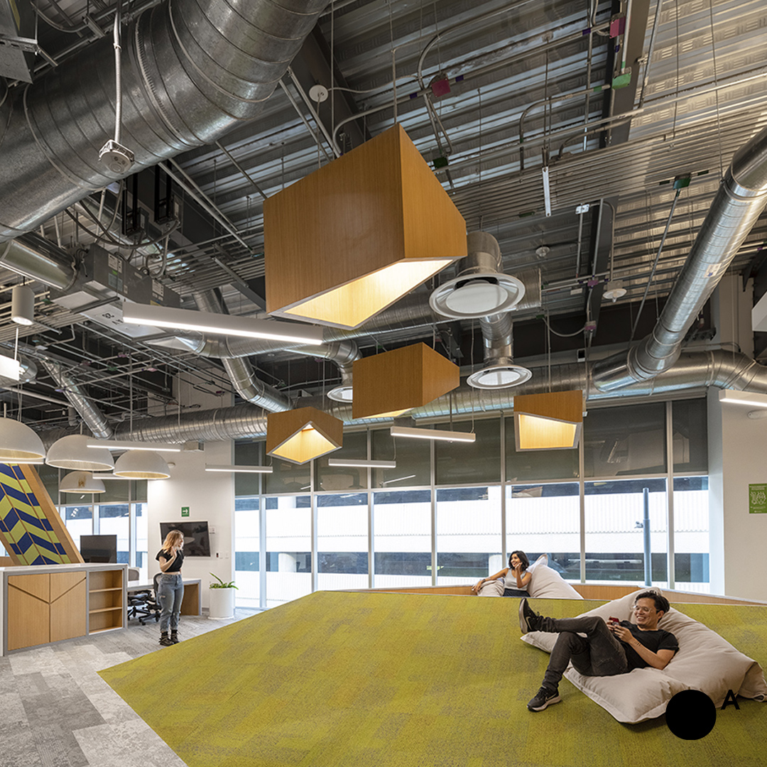 OxigenoArq's tweet photo. ITESM WELLNESS | MONTERREY
464 m²
2021

"El origen del proyecto se basó en entender y seguir la esencia de “Bienestar” que representa la oficina de Wellness. El concepto fue visualizado como un espacio que replicara la sensación de equilibrio que se encuentra en la naturaleza". https://t.co/arufUc24ZV