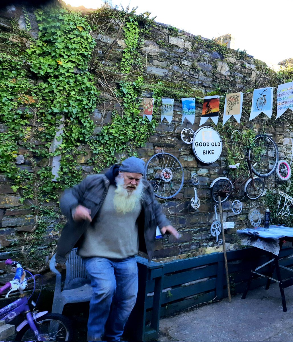 Clogheen Marsh Wildlife Reserve idea dovetails nicely with Bike Circus plan for a Clonakilty Wetlands Trail. With attention to roadway maintenance and signage we could have a major natural attraction with little capital investment.  What do you think? (Below - The Raven Hop.)