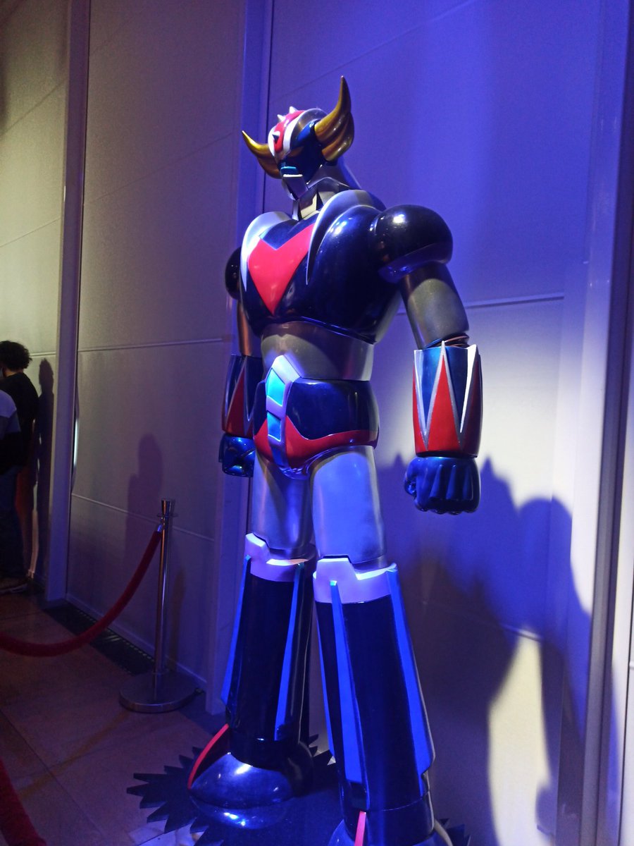 ToucheLaurent's tweet image. Alors celui là @CyrilChartr pour le programmer et préparer des défis pour #codefi Ce sera plus long .... Et peut être pas pour la classe !😂😋 #Robot #GoldoracXperienZ