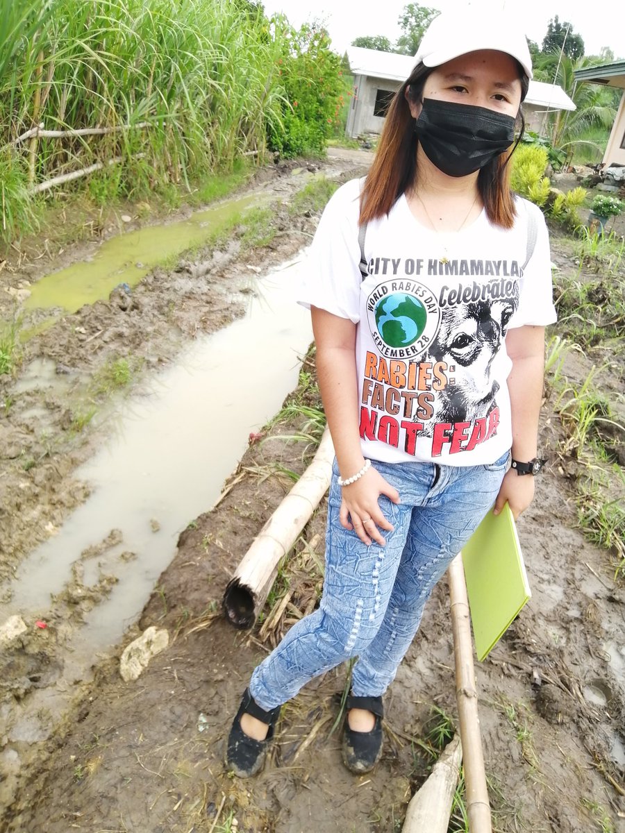 RemzhieHope's tweet photo. Tsura sng nka pa bukid b HAHAHA kaluoy mn sng sapatos ba gin murder sa lutakan ahayyy
Panugod pa lng ni ky next week sa tiqui nman HAHAHA
#Mahalang
#Tuboran
#Butong
#AgriTayoDito #TropangRabiesVacccinator
#Livestock https://t.co/CUi7cjX3CM