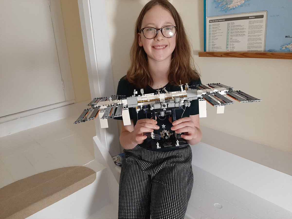 Wow, I'm really happy with the LEGO ISS set 😍 😄 from the <a href="/BIS_spaceflight/">BIS</a> competion! It is much bigger than I expected. Hoping that one day I'll see the ISS for real! #InternationalSpaceStation  #LegoIdeas