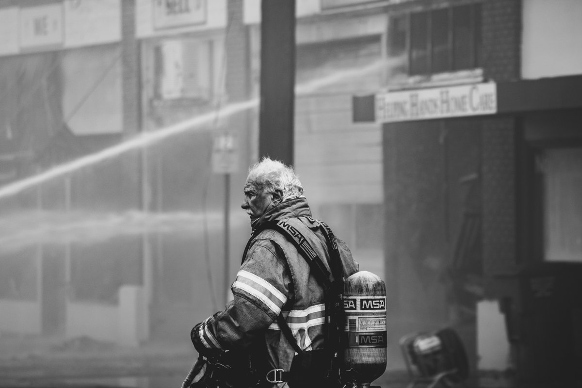 iuctil's tweet photo. Today is #NationalFirstResponderDay 

When our world gets scary, #FirstResponders are there for us. Let's be there for them. https://t.co/CK3AdjrMxa