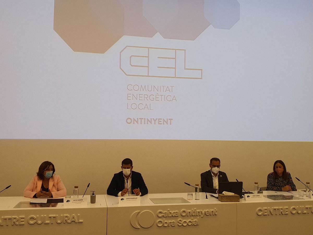 📢 <a href="/grupoenercoop/">Grupo Enercoop</a> asiste a presentación de <a href="/CelOntinyent/">CEL ONTINYENT</a>, 🏨 ☀️ con el impulso de #coeval, <a href="/atevaltextil/">ATEVAL</a>, <a href="/inelsl/">inel</a> y #ajuntamentdontinyent y el apoyo de <a href="/Julia_company/">Julia Company</a>, DG de <a href="/GVAivace/">IVACE+i</a>. Una iniciativa más para poner a las personas 🙋‍♂️en el centro del nuevo modelo energético. 👏👏