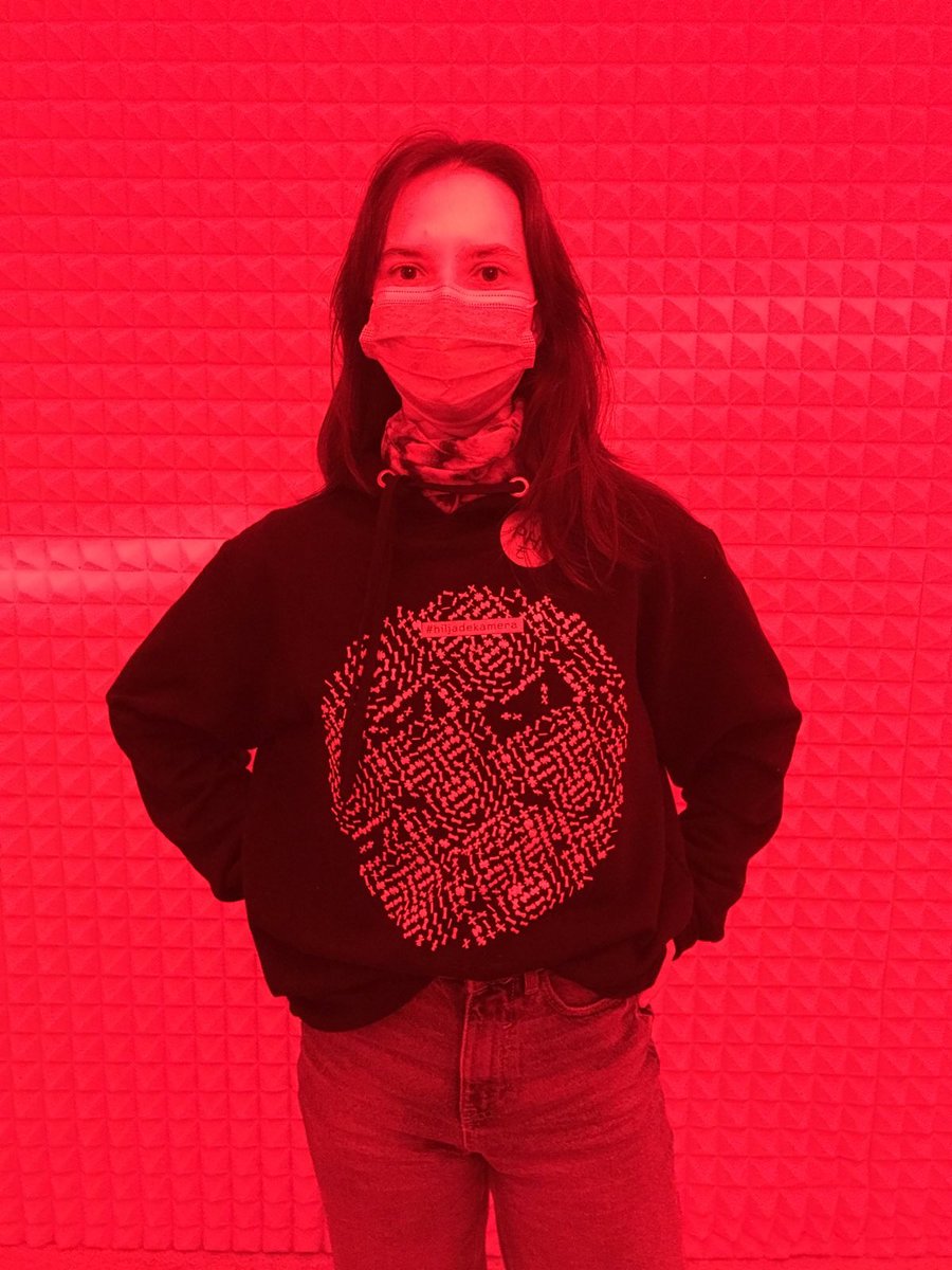 My anti-surveillance sweatshirt <a href="/hiljadekamera/">hiljadekamera</a> 🇷🇸 has traveled all around the Western hemisphere with me. The latest sighting @FondationPHI