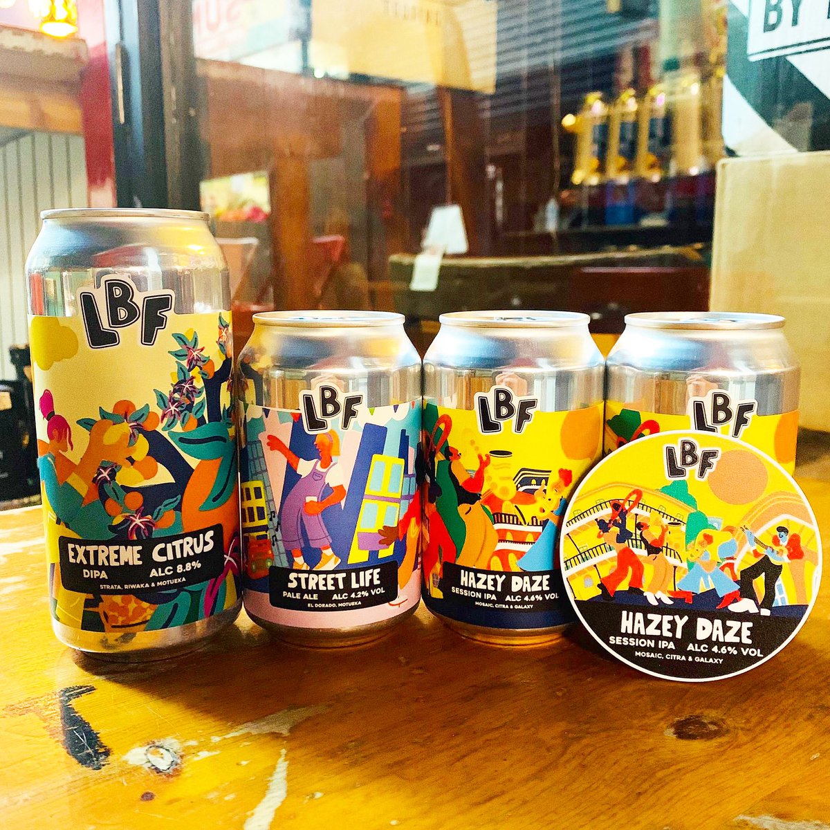 NEW IN LBF #DIPA ‘Extreme Citrus’ hopped w/ NZ Riwaka, Motueka + Strata 🤤🍺 NEW ‘Street Life’ fruity Pale uses hops from the US / NZ PLUS I had a pint of ‘Hazey Daze’ NE Session the other day (Mosaic &amp; Citra) and thought it was much improved! 🍻 #Craft #Tooting #Craftbeer #SW17
