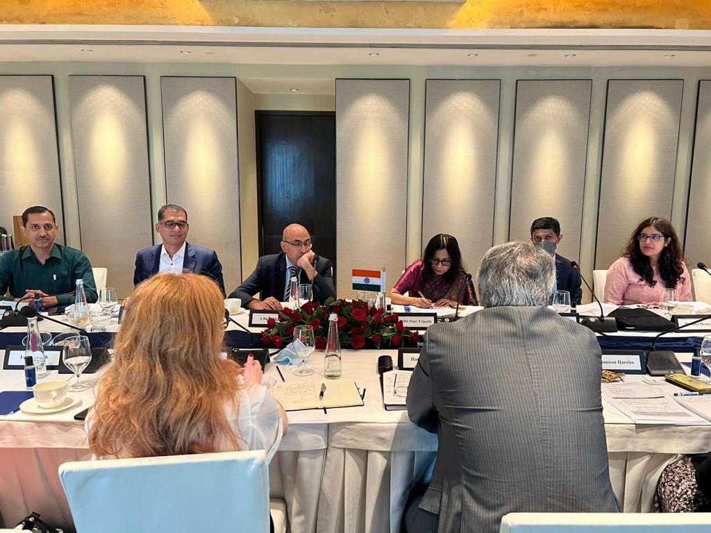 DoC_GoI's tweet photo. The UK delegation was hosted for pre-FTA technical discussions with an aim to launch the India 🇮🇳 - UK 🇬🇧 trade negotiations in near future. We expect fruitful times ahead as we try to deepen our #trade relationship with a view to enhance bilateral trade in goods and services. https://t.co/KH1fXjJzqh