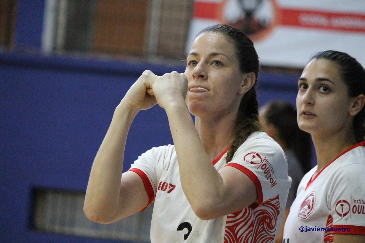 #HANDBALL #Mendoza 
#NacionalAdultosA 
Final del Partido 
El equipo Cordobés se mete en el Final Four 
<a href="/jcchandball/">JCC Handball</a> 37
#RegatasSanNicolas 16

Desde las 15 hs <a href="/HandballCid/">CID MORENO</a> vs <a href="/LCHandball/">La Cantera Handball</a>  definen cual será el otro equipo clasificado.