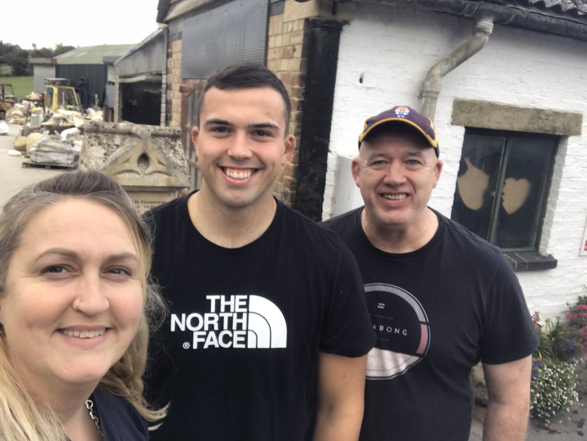 Firemel (@firemel2) on Twitter photo It’s not everyday you get Rugby 🏉 legends at work <a href="/WhitcombeJames/">james_whitcombe</a> <a href="/rugbyauthor/">Martin Whitcombe</a> 🐯 <a href="/finnemorestone1/">Finnemore stone</a> It’s not everyday you get Rugby 🏉 legends at work <a href="/WhitcombeJames/">james_whitcombe</a> <a href="/rugbyauthor/">Martin Whitcombe</a> 🐯 <a href="/finnemorestone1/">Finnemore stone</a>