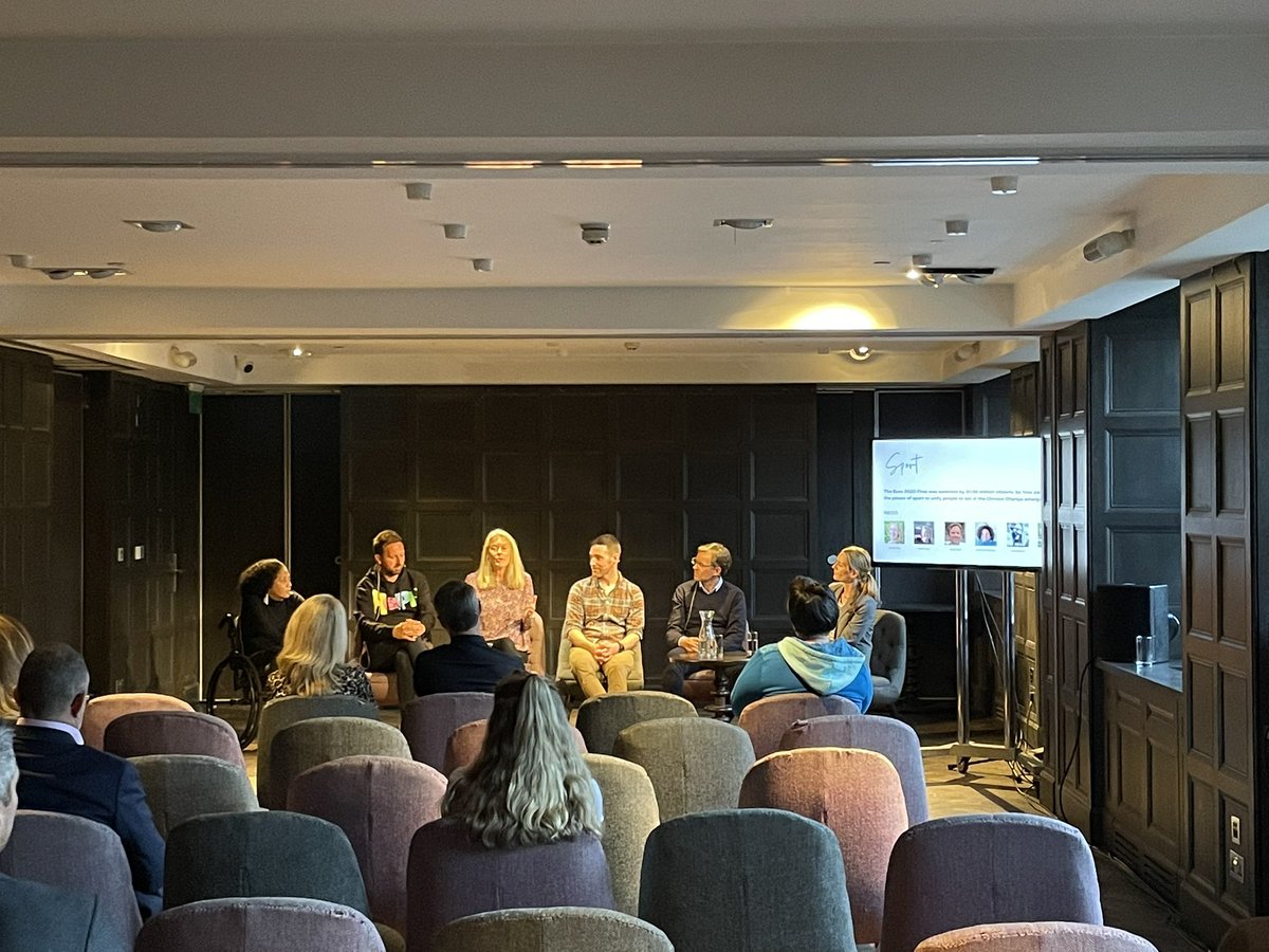 AdeleSFT's tweet photo. Great to be at the COPtimism event today in Glasgow. The first of many for @COP26 over the next couple of weeks. Here is the amazing @HelenTaylor_eco talking about the role of sport in addressing climate change and the story of @FGRFC_Official #cop26 #ClimateAction https://t.co/CFxriK5QVH