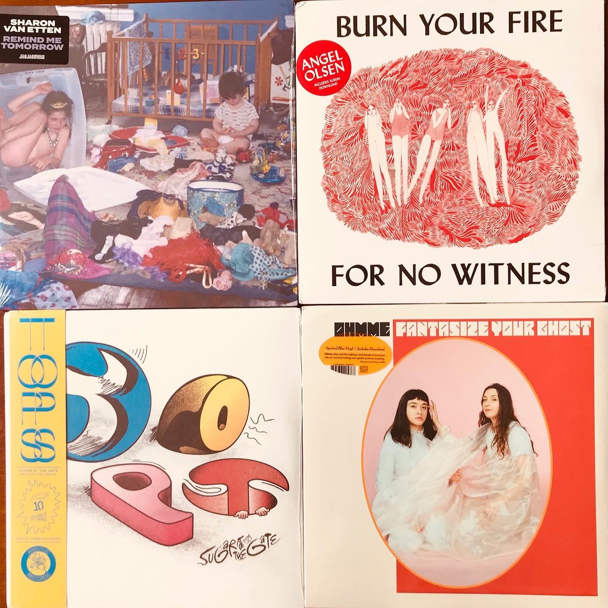TRecsss's tweet photo. Recorriendo varios espectros sonoros en los discos recién llegados.
Disponibles en https://t.co/1O00j3pv7l y en el local de 2-9pm.
#blackmarble #khruangbin #ohmme #beachfossils #metronomy #rajakirik #angelolsen #sharonvanetten https://t.co/ESDGv4PjHG