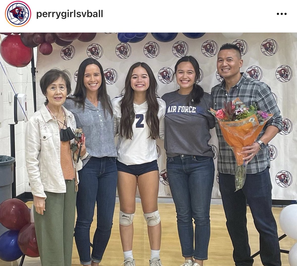 EVJVolleyball's tweet photo. Happy senior night, Jordan! ๐ฅณ๐๐ Congrats on a wildly successful high school career! #airforcebound #evjfam https://t.co/91aeg1LYhq