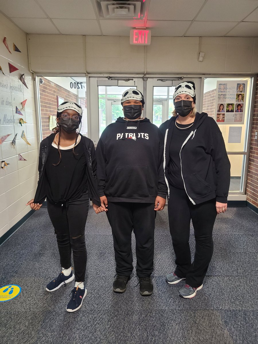 Twin Day for Red Ribbon Week <a href="/JeffersonJH68/">Jefferson Jr High</a>
