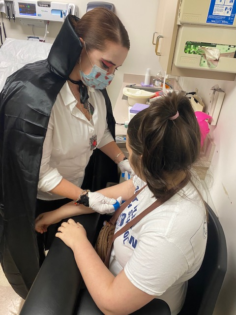 AndersonAutism's tweet photo. It is blood work day in the nursing office yesterday! Nurse Melanie was in the Halloween spirit! #Halloween #Autism #1in54 #BloodWorkDay #Nursing https://t.co/lwkkHQZzBi