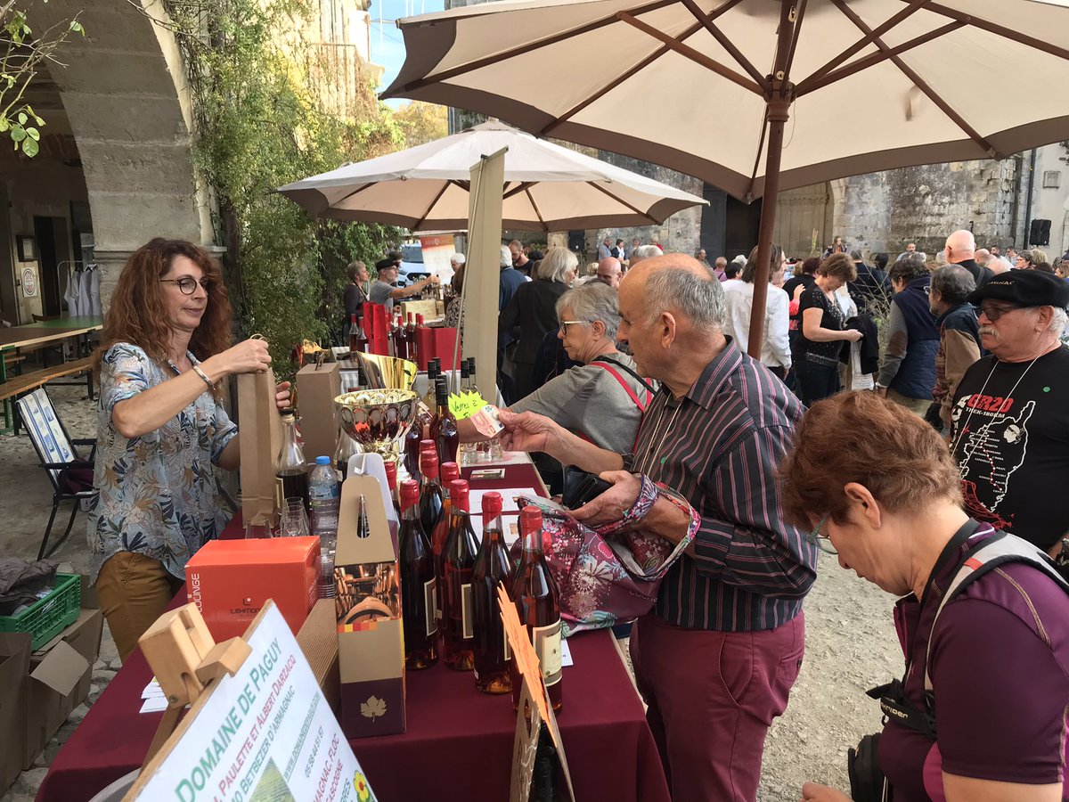ArmagnacNews's tweet photo. Le rendez-vous de l’#armagnac c’est ce we à #labastidedarmagnac. 
Des dizaines de producteurs participent à #armagnacenfete. 
#spirit #eaudevie #bartender #cocktails #mixology #gers #landes #lotetgaronne #occitanie #NouvelleAquitaine #bars #restaurants #cavistes #gascogne #cigar https://t.co/otxdLILEFI