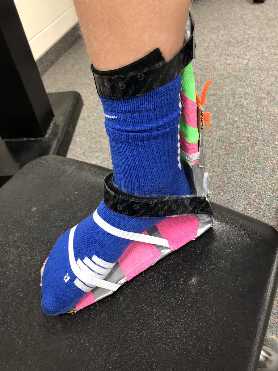 tigerroboticssd's tweet photo. Today we finished our first instant design challenge. Kids had to make orthotics to keep the foot 90 degrees. @PLTWorg @HSMSTigers https://t.co/3xYdeHcHfh